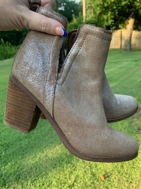 DIBA Later On V Cut Out Metallic gold shimmer heel ankle bootie